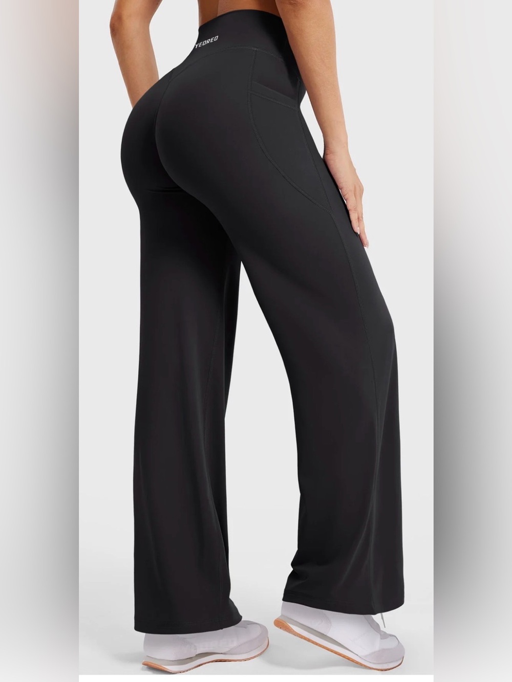 Yeoreo Dagfinn Straight Leg Leggings with Pockets - Black - Size Medium (NWOT)